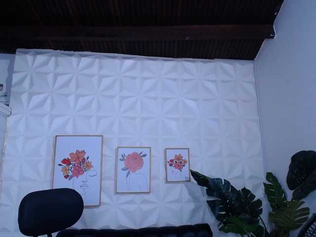 Preview of valentina-mature