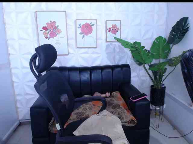 Valentina-mature Valentina-mature