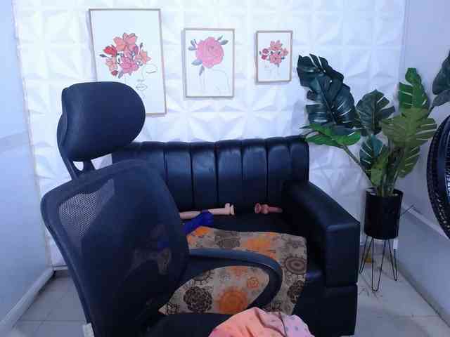 Valentina-mature webcam