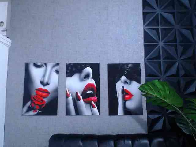 Valentina-mature webcam