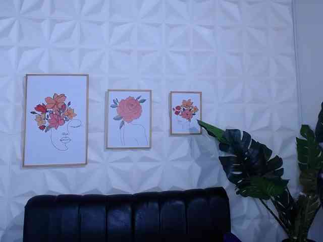 Valentina-mature webcam