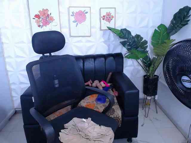 Valentina-mature webcam