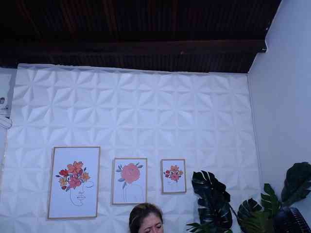 Valentina-mature webcam