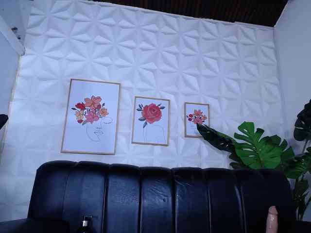 Valentina-mature webcam