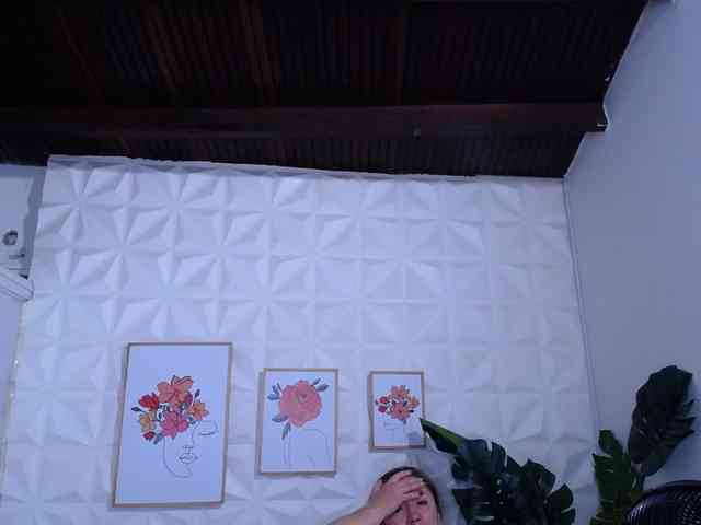 Valentina-mature webcam