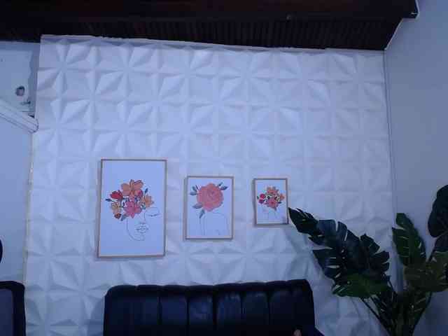 Valentina-mature webcam