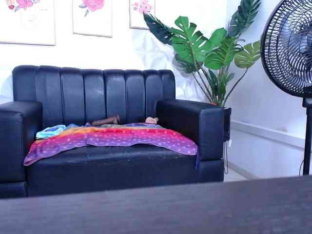 Valentina-mature webcam