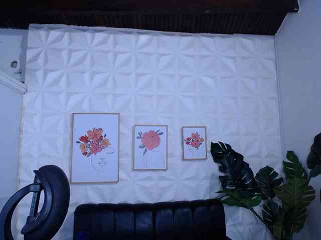 Valentina-mature webcam