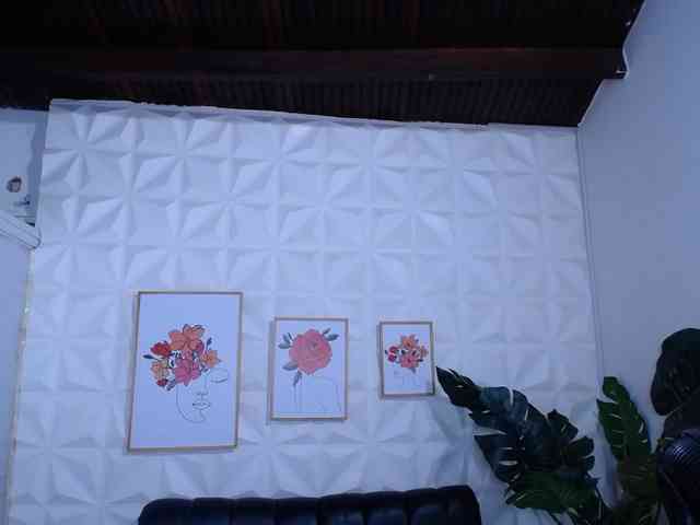 Valentina-mature webcam