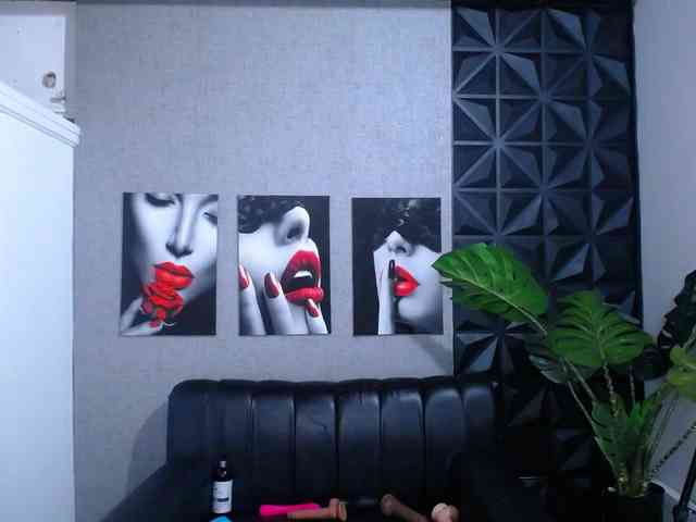 Valentina-mature webcam