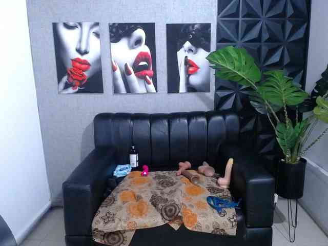 Valentina-mature webcam