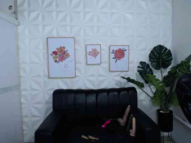 Valentina-mature webcam
