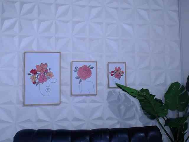 Valentina-mature webcam