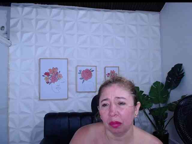 Valentina-mature Valentina-mature