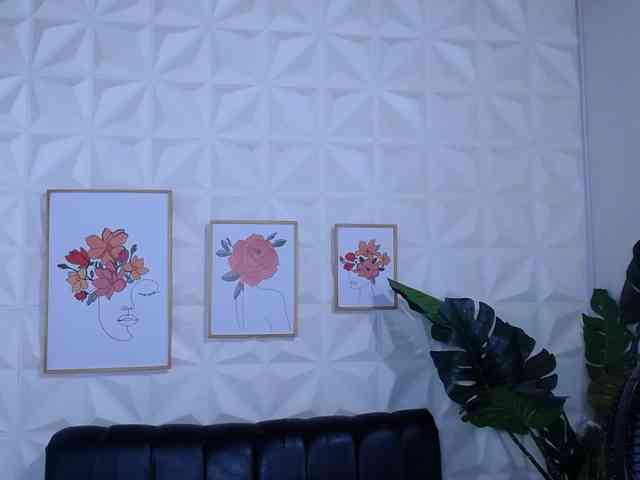 Valentina-mature webcam