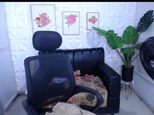 Valentina-mature Valentina-mature