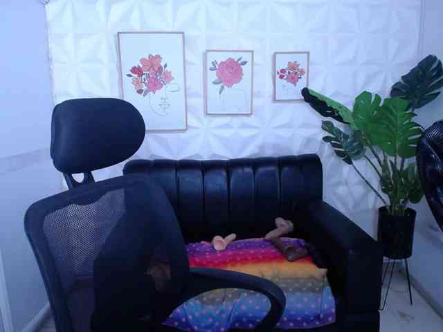 Valentina-mature webcam