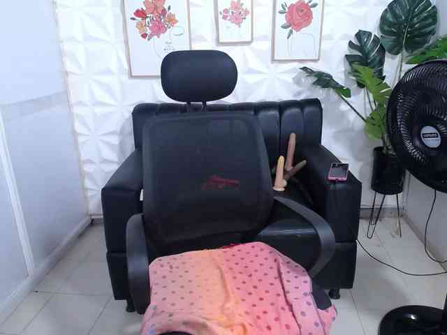 Valentina-mature webcam