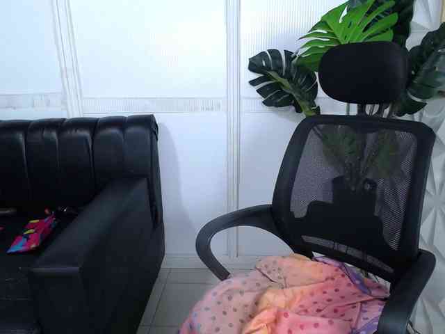 Valentina-mature webcam