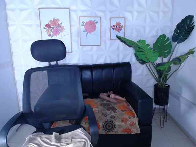 Valentina-mature webcam