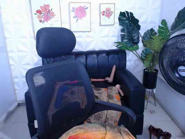 Valentina-mature webcam