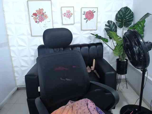 Valentina-mature webcam