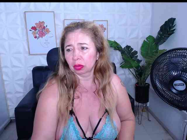 Valentina-mature Valentina-mature