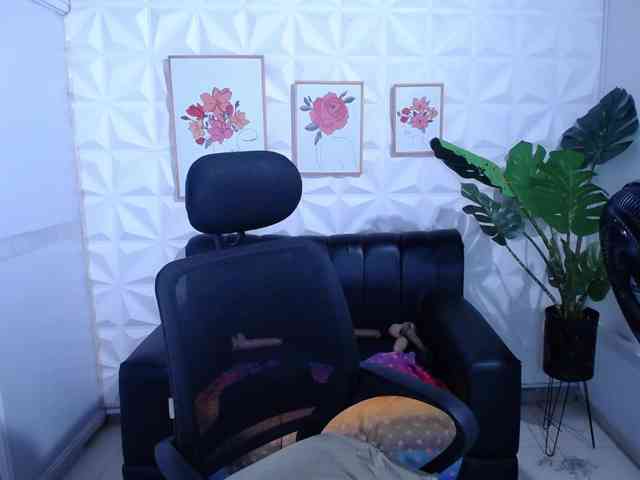 Valentina-mature Live Webcam on BongaCams
