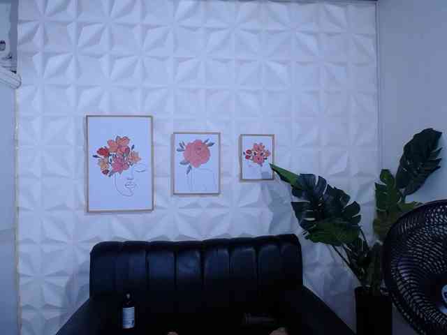 Valentina-mature webcam