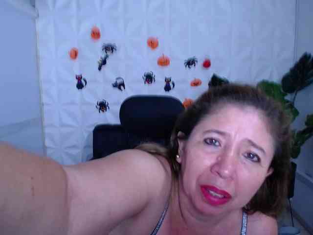 Valentina-mature webcam