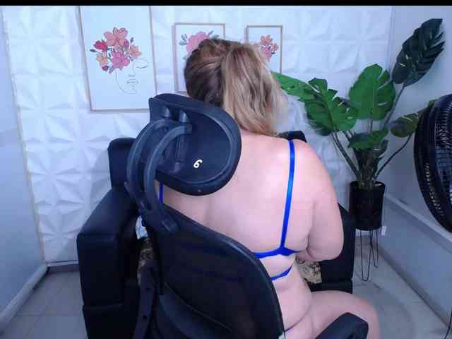 Valentina-mature Valentina-mature