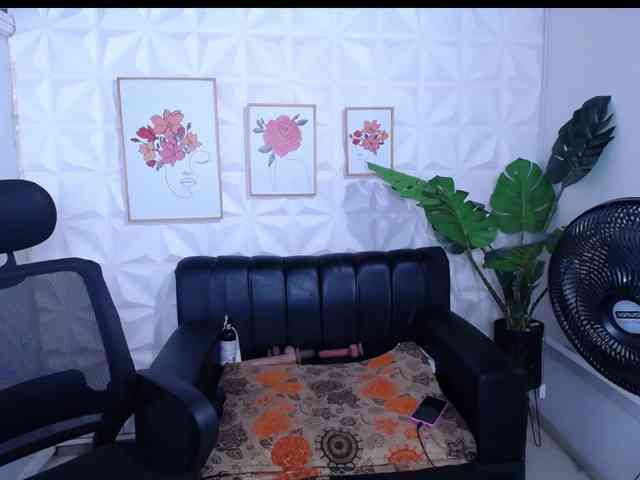 Valentina-mature Valentina-mature