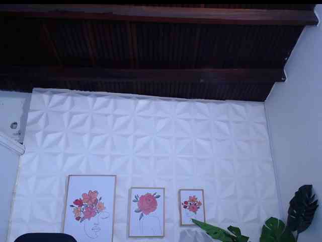 Valentina-mature webcam