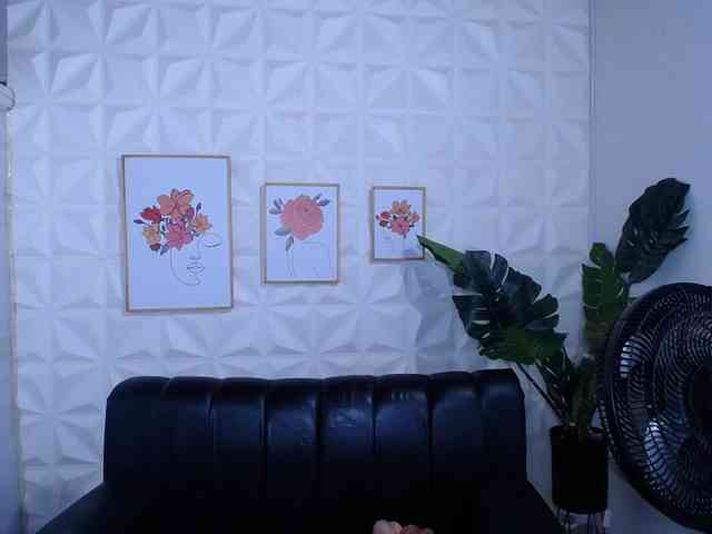 Valentina-mature webcam