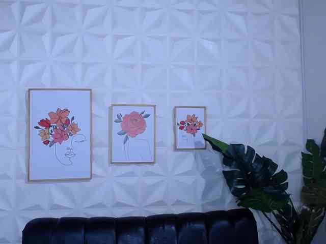 Valentina-mature webcam