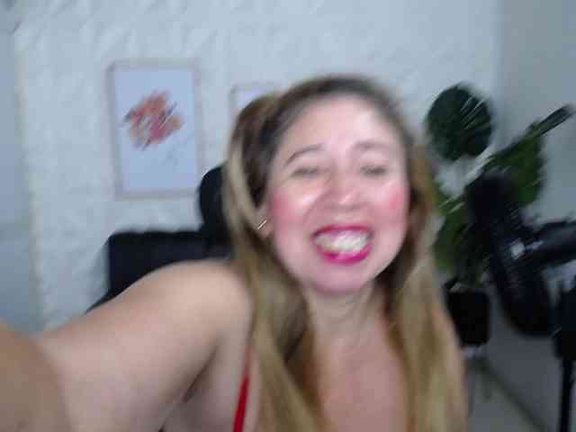 Valentina-mature webcam