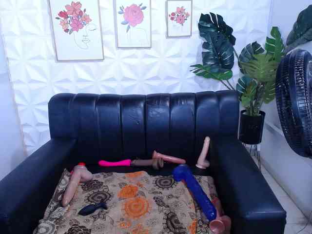 Valentina-mature webcam