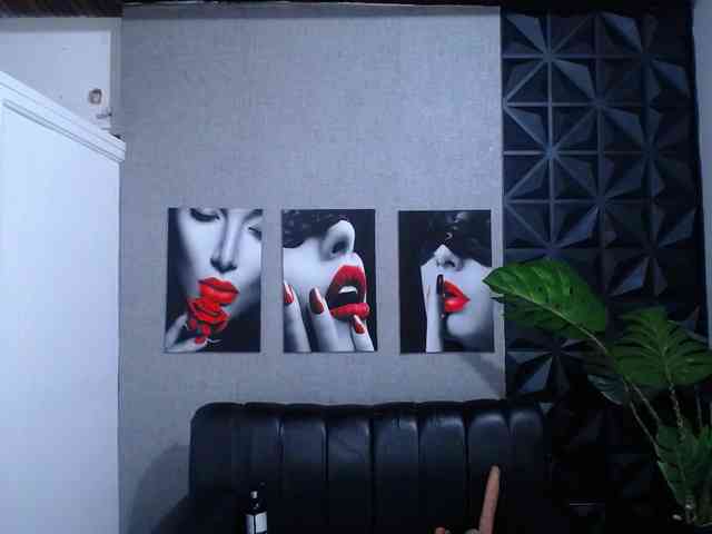 Valentina-mature webcam