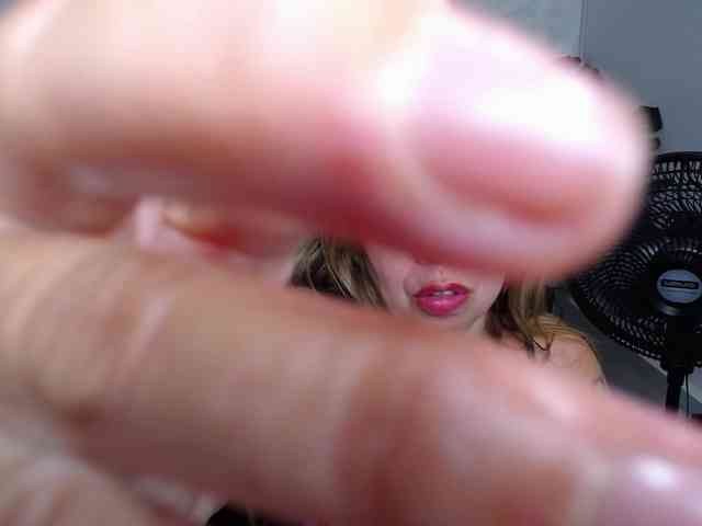 Valentina-mature webcam