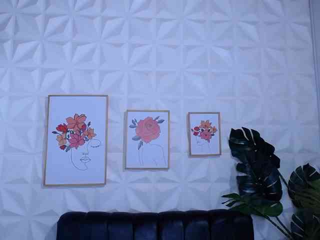 Valentina-mature webcam