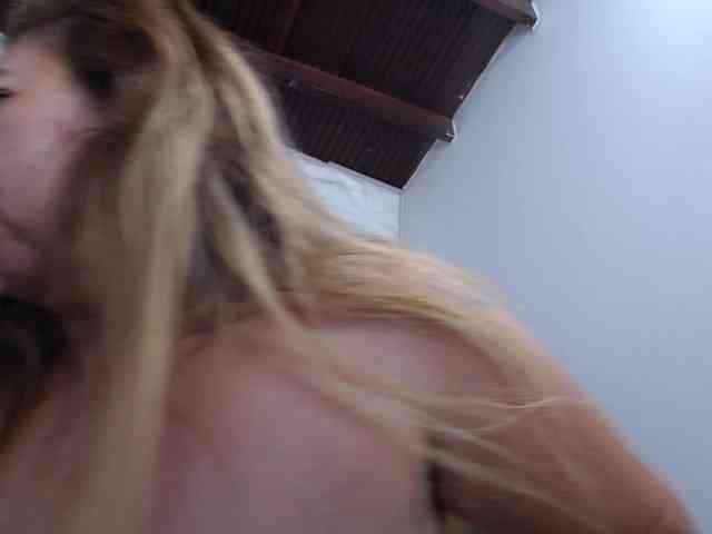 Valentina-mature webcam