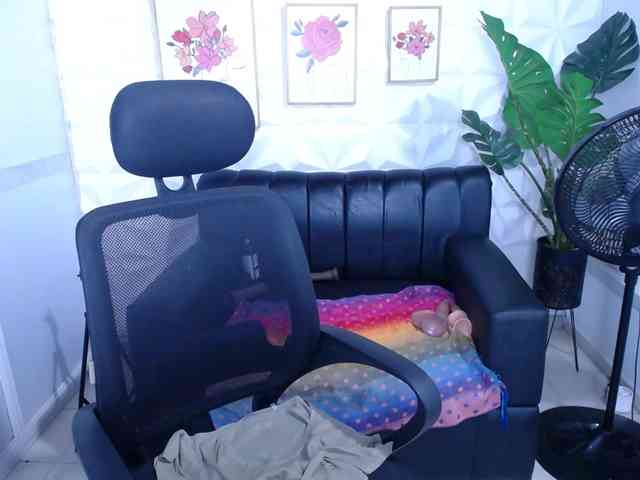 Valentina-mature webcam