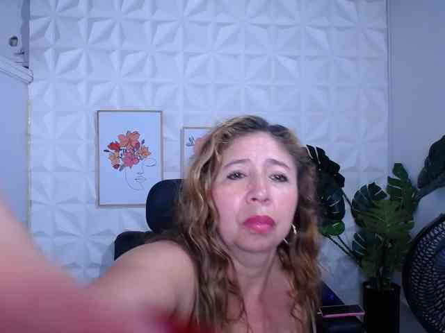 Valentina-mature webcam
