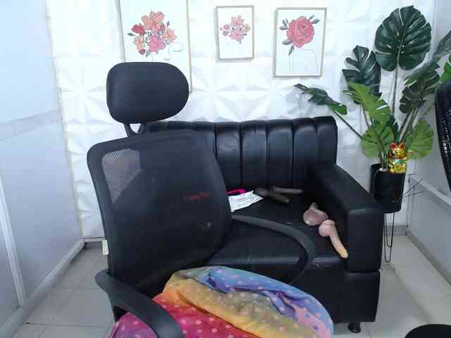 Valentina-mature webcam