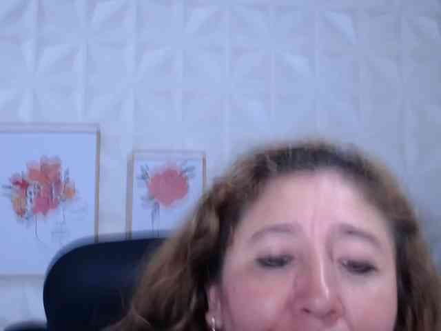 Valentina-mature webcam