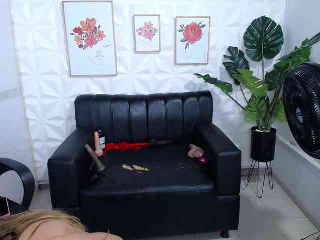 Valentina-mature webcam