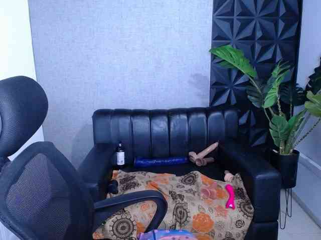 Valentina-mature webcam