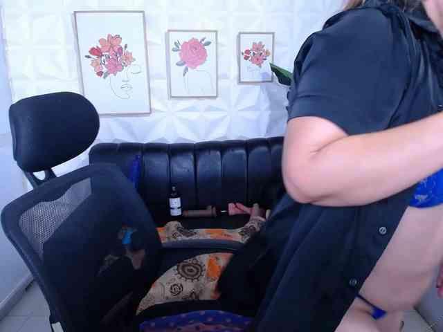 Valentina-mature webcam