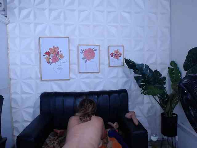 Valentina-mature webcam