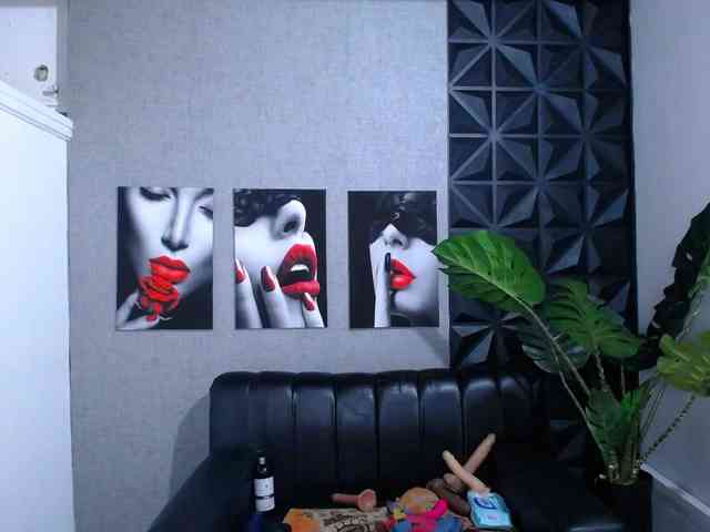 Valentina-mature webcam